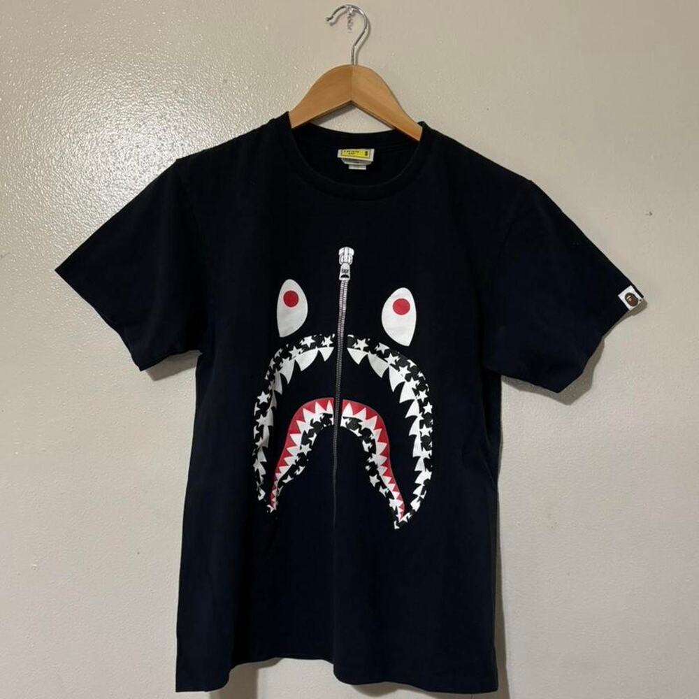 Vintage A Bathing Ape BAPE Black Shark Face Zipper Graphic T-Shirt Size Men’s S